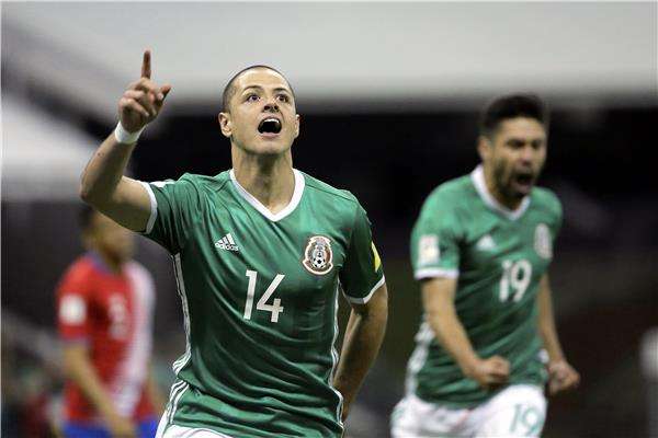 تشيتشاريتو يواصل تحقيق الأرقام القياسية