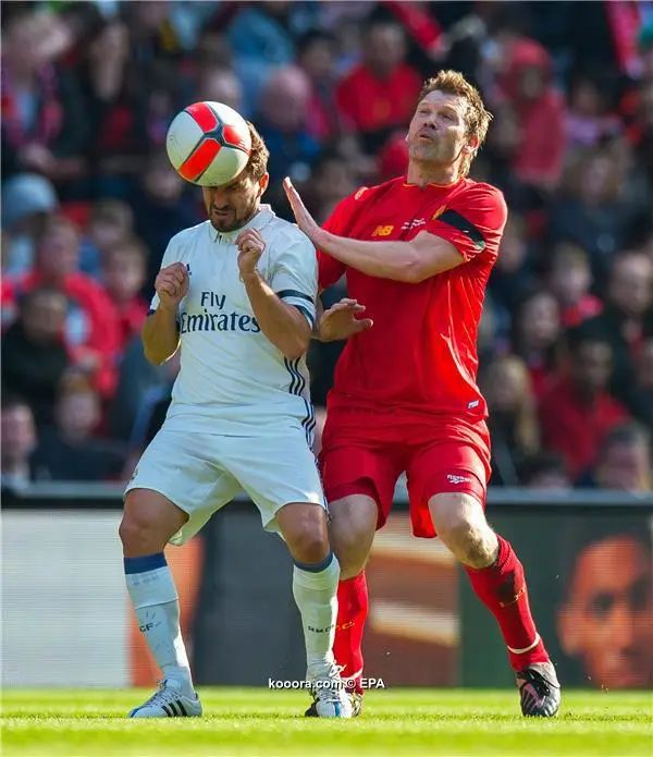 ?i=epa%2fsoccer%2f2017-03%2f2017-03-25%2f2017-03-25-05870319_epa