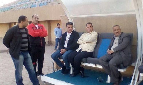 ايهاب  جلال ومحمود سعد يتابعان المران