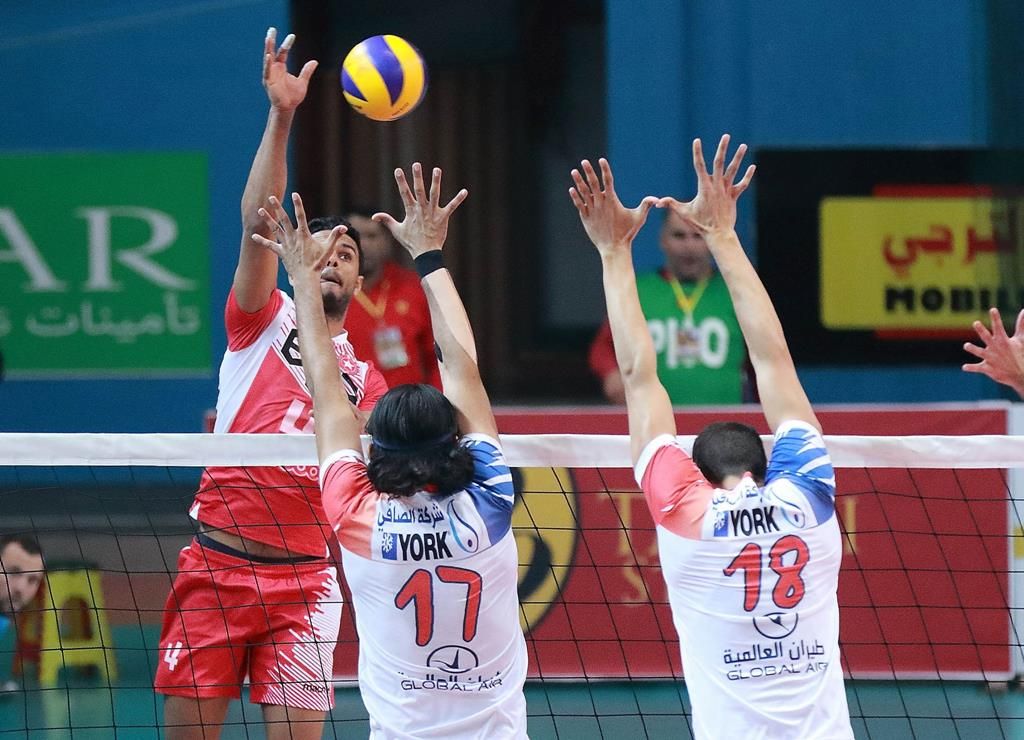 جانب من مباراة النجم الساحلي والسويحلي الليبي