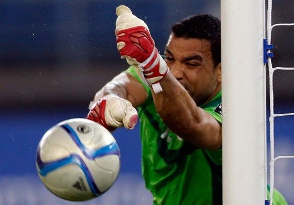 ايمن المثلوثي 