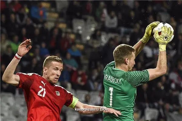 ?i=epa%2fsoccer%2f2017-03%2f2017-03-28%2f2017-03-28-05876024_epa