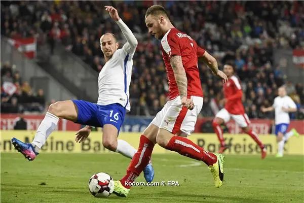 ?i=epa%2fsoccer%2f2017-03%2f2017-03-28%2f2017-03-28-05876018_epa