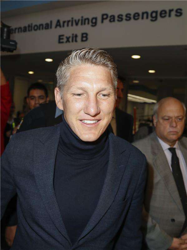 باستيان شفاينشتايجر