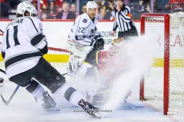 ?i=reuters%2f2017-03-30%2f2017-03-30t031943z_403567894_nocid_rtrmadp_3_nhl-los-angeles-kings-at-calgary-flames_reuters