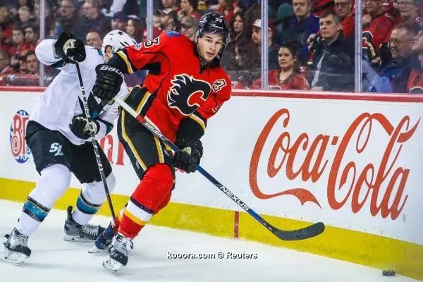 ?i=reuters%2f2017-04-01%2f2017-04-01t041438z_634331695_nocid_rtrmadp_3_nhl-san-jose-sharks-at-calgary-flames_reuters