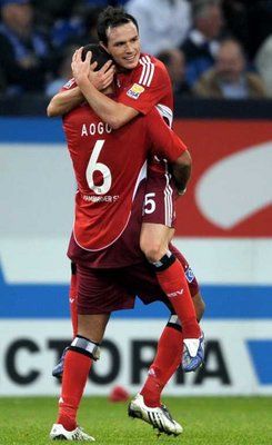 إحتفال بيوتور تروخوفسكي بهدفه