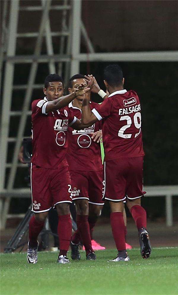 لاعبو الفيصلي 