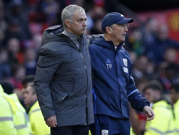 2017-04-01t160120z_134064080_mt1aci14772237_rtrmadp_3_soccer-england-mun-wba_reuters