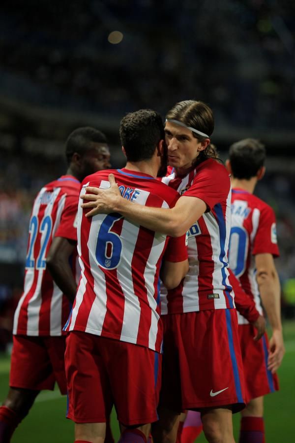 فرحة لاعبي أتلتيكو مدريد