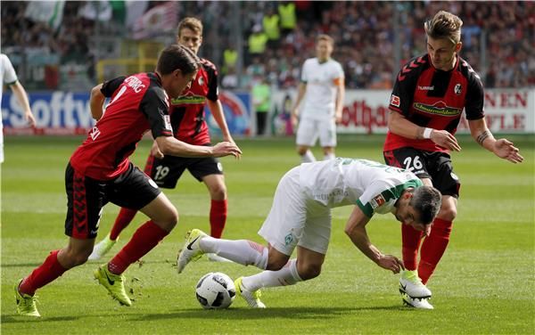 لقطة من مباراة فيردير بريمن مع فرايبورج