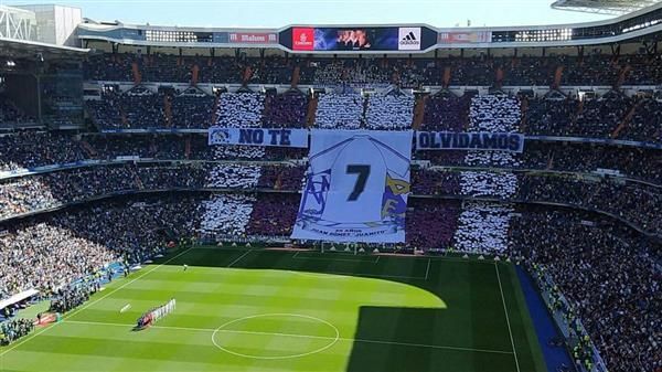 تيفو رابطة جماهير الملكي لروح خوانيتو