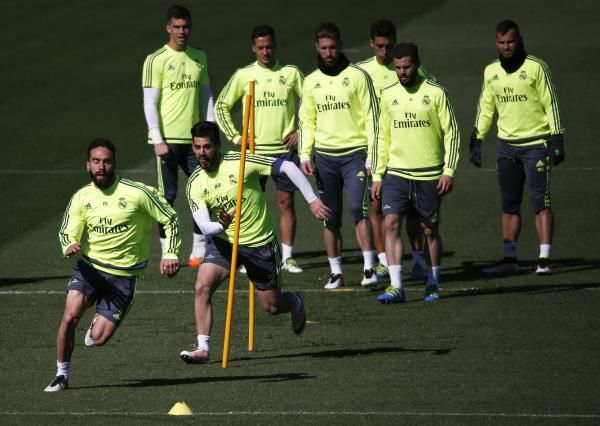 لاعبو ريال مدريد في التدريبات