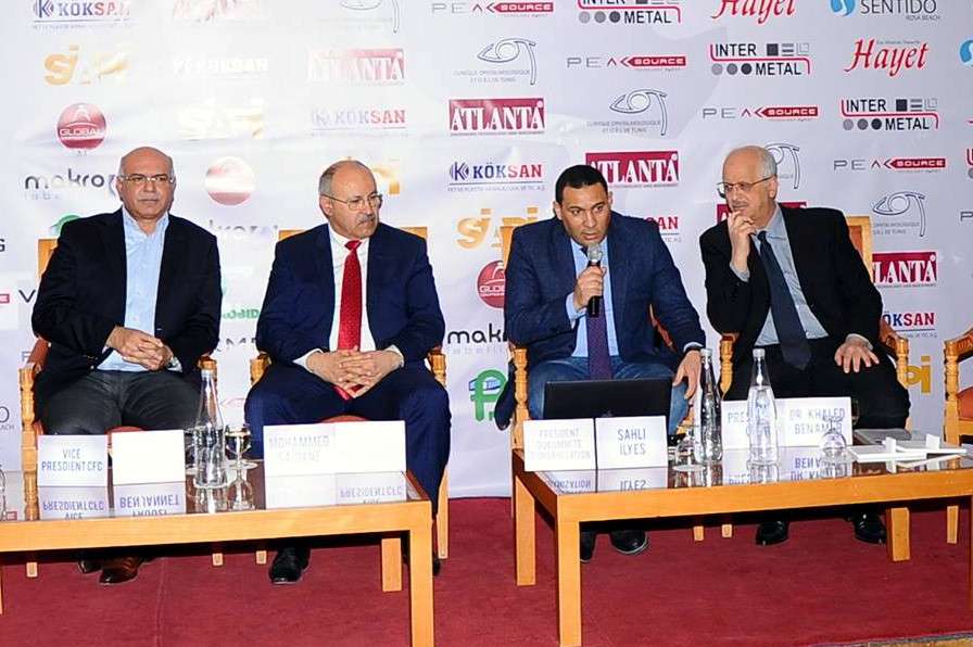 جانب من المؤتمر الصحفي