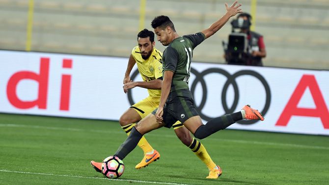 من الدوري الإماراتي