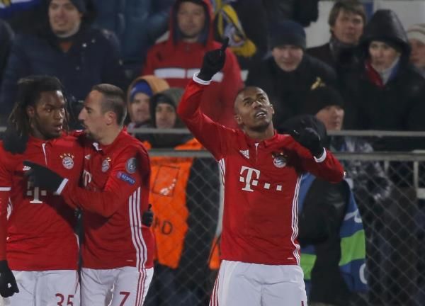 دوجلاس كوستا 