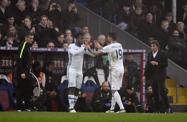 2016-12-17t142056z_124986056_mt1aci14705513_rtrmadp_3_soccer-england-cry-che_reuters