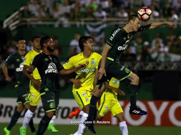 ?i=reuters%2f2017-04-04%2f2017-04-04t233309z_2072205906_rc1db610b360_rtrmadp_3_soccer-recopa-sudamericana_reuters