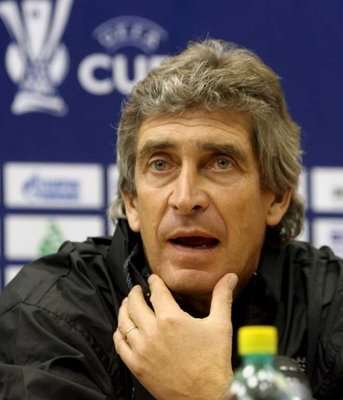 مانويل بيليجريني تعرض لإنتقادات شديدة في المدة الأخيرة