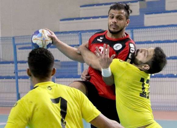 جانب من لقاء سابق بين الفريقين