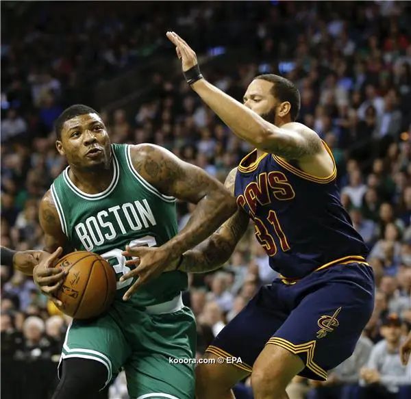 ?i=epa%2fbasketball%2f2017-04%2f2017-04-06-05891276_epa