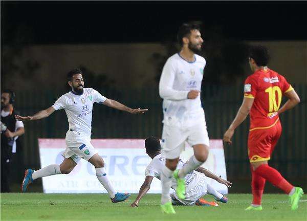 فرحة لاعبي الفتح