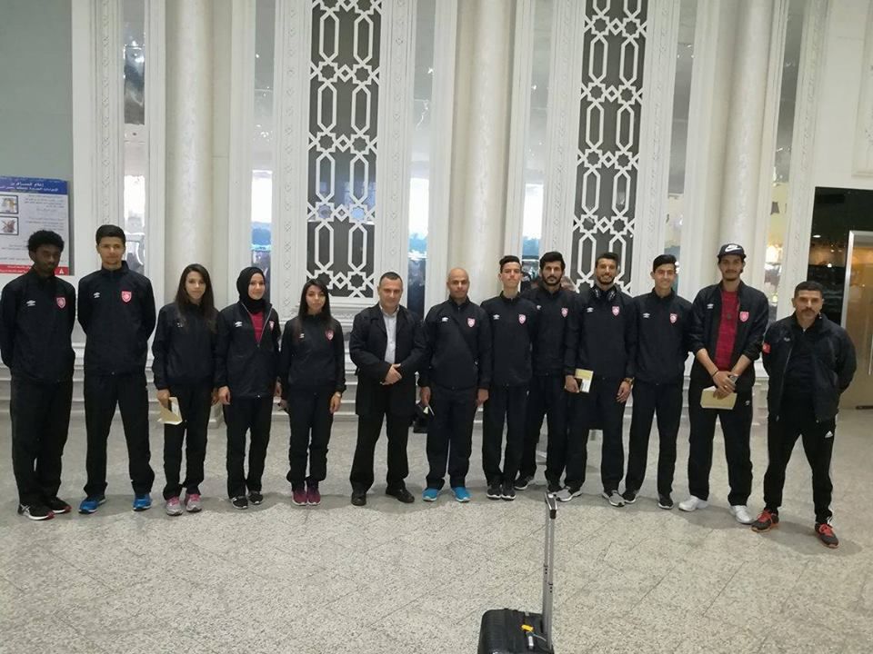 بعثة المنتخب قبل مغادرتها مطار قرطاج