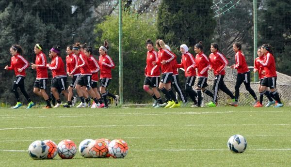 المنتخب الأردني النسائي لكرة القدم