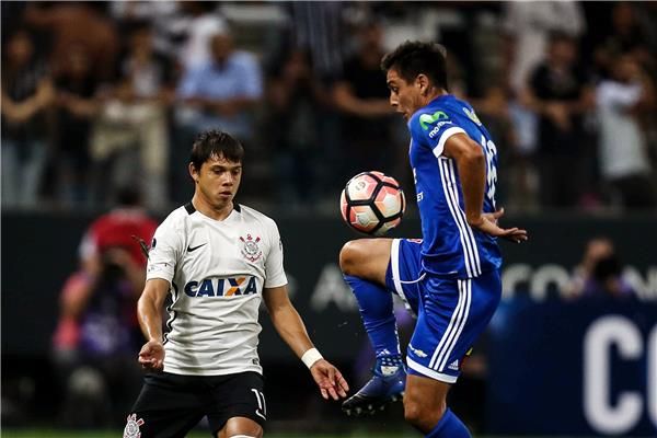 من مباراة كورينثيانز ويونيفيرسيداد