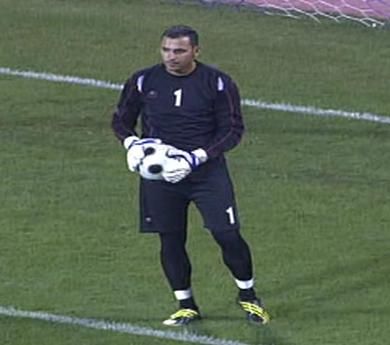 نجم المباراة حارس اتحاد الرمثا حمزو الحفناوي