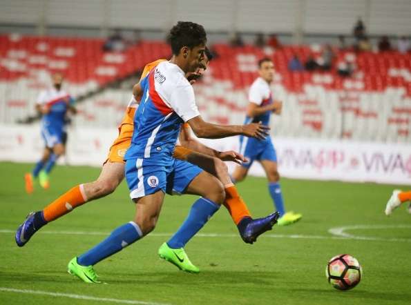 جانب من مباراة المنامة مع الحالة