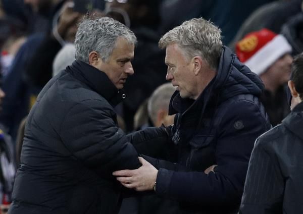 2016-12-26t170015z_125773215_mt1aci14711338_rtrmadp_3_soccer-england-mun-sun_reuters
