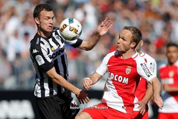 ?i=reuters%2f2017-04-08%2f2017-04-08t152249z_435432421_rc14964ca460_rtrmadp_3_soccer-france-ang-amo_reuters