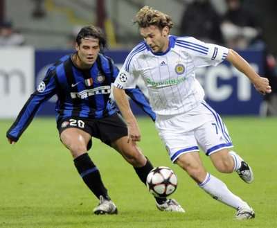 جانب من مباراة إنتر ميلان ودينامو كييف ضمن دوري أبطال أوروبا