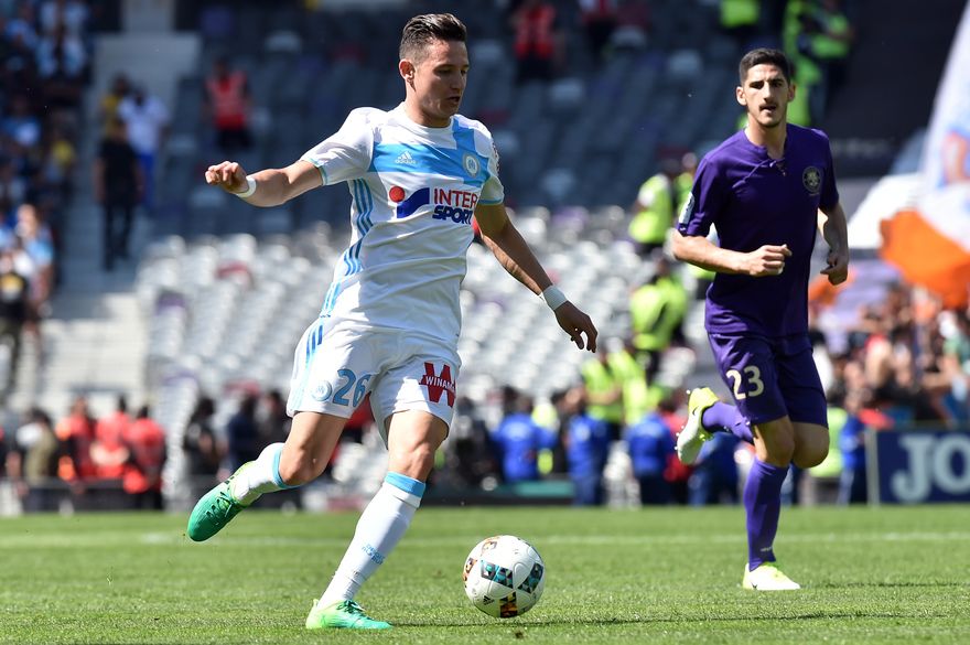 7788042250_florian-thauvin-et-yann-bodiger-lors-de-toulouse-marseille-le-9-avril-2017