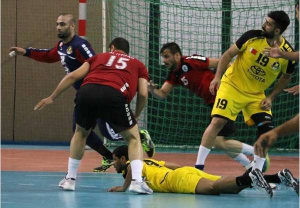 لقطة من لقاء سابق بين الفريقين