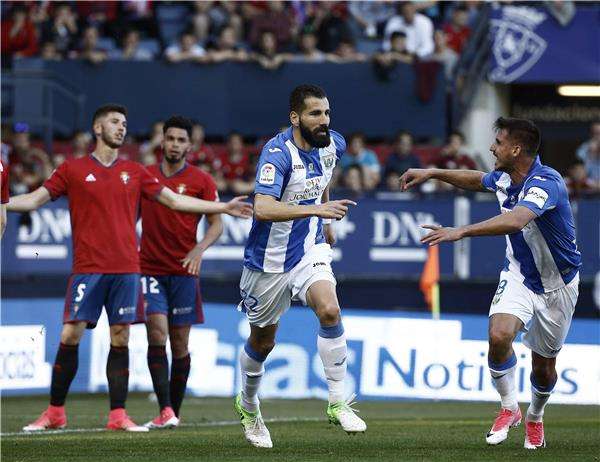 فرحة لاعبي أوساسونا