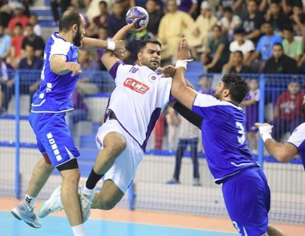 جعفر عبدالقادر خلال إحدى المواجهات ضد النجمة