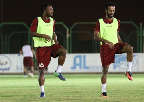 جانب من تدريبات نادي الفيصلي