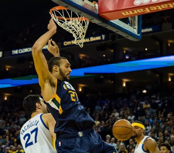 2017-04-11t054418z_288028009_nocid_rtrmadp_3_nba-utah-jazz-at-golden-state-warriors_reuters