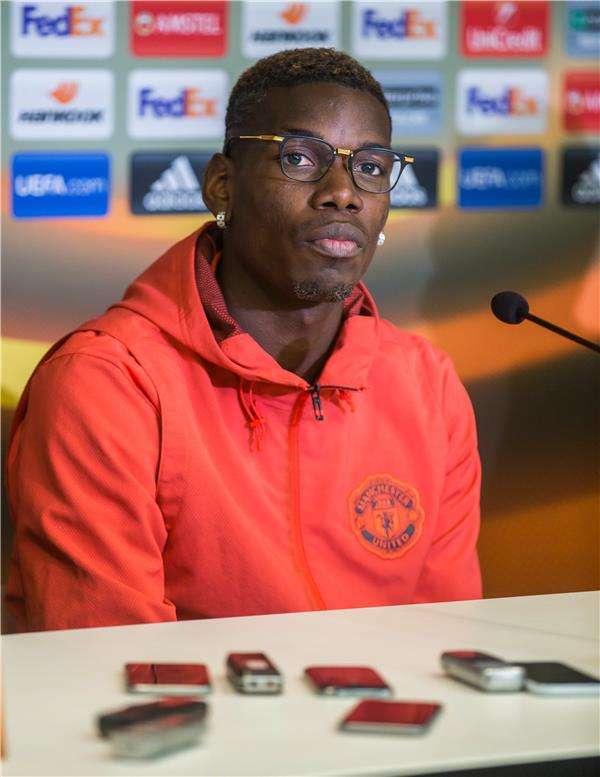 بول بوجبا خلال المؤتمر الصحفي