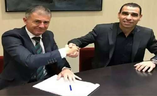 لوكاس ألكاراز يوقع عقود تدريب الجزائر مع زطشي