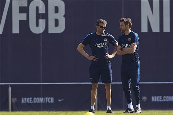لويس إنريكي في تدريبات برشلونة