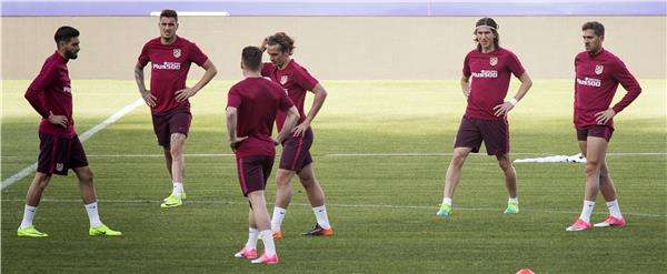 جانب من تدريبات فريق أتلتيكو مدريد