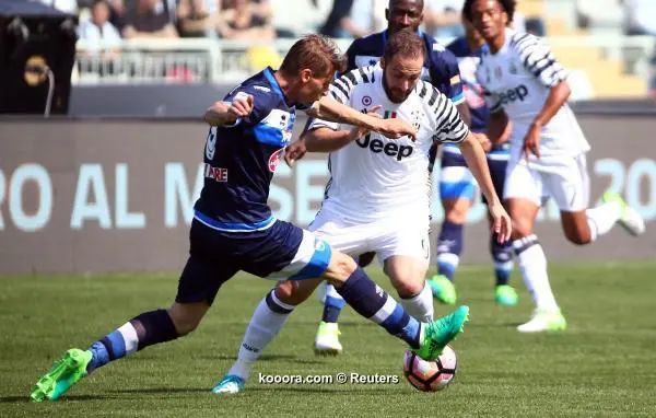 ?i=reuters%2f2017-04-15%2f2017-04-15t131714z_1708341053_up1ed4f10wpqw_rtrmadp_3_soccer-italy-pes-juv_reuters