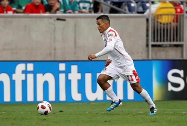 أميلكار هنريكيز