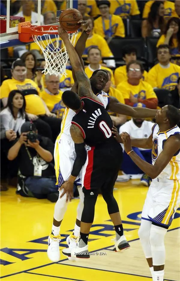 ?i=epa%2fbasketball%2f2017-04%2f2017-04-16-05911754_epa