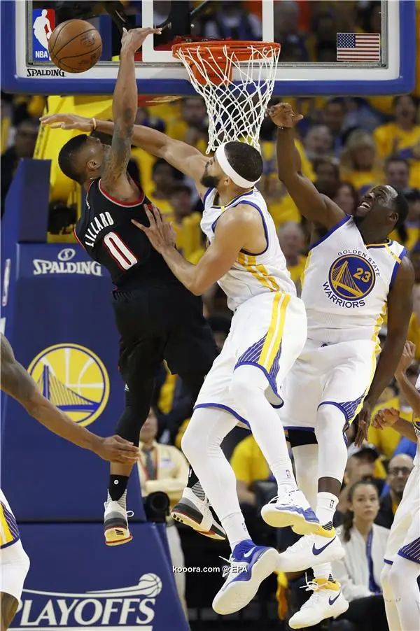 ?i=epa%2fbasketball%2f2017-04%2f2017-04-16-05911756_epa