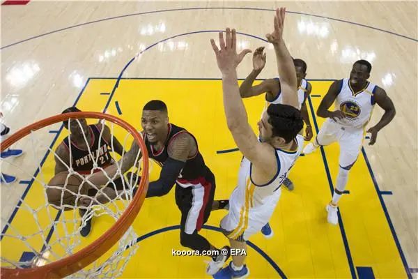 ?i=epa%2fbasketball%2f2017-04%2f2017-04-16-05911769_epa