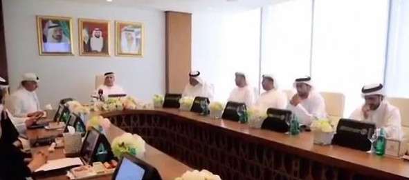 من الاجتماع